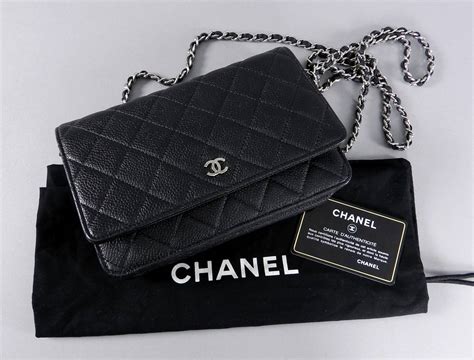 portemonnee chanel|Chanel wallet on chain.